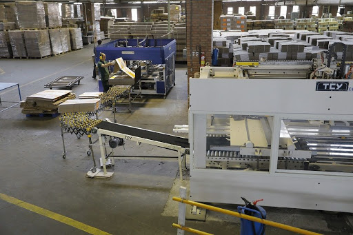 تعداد کارتن تولید شده در روز با دستگاه کارتن سازی